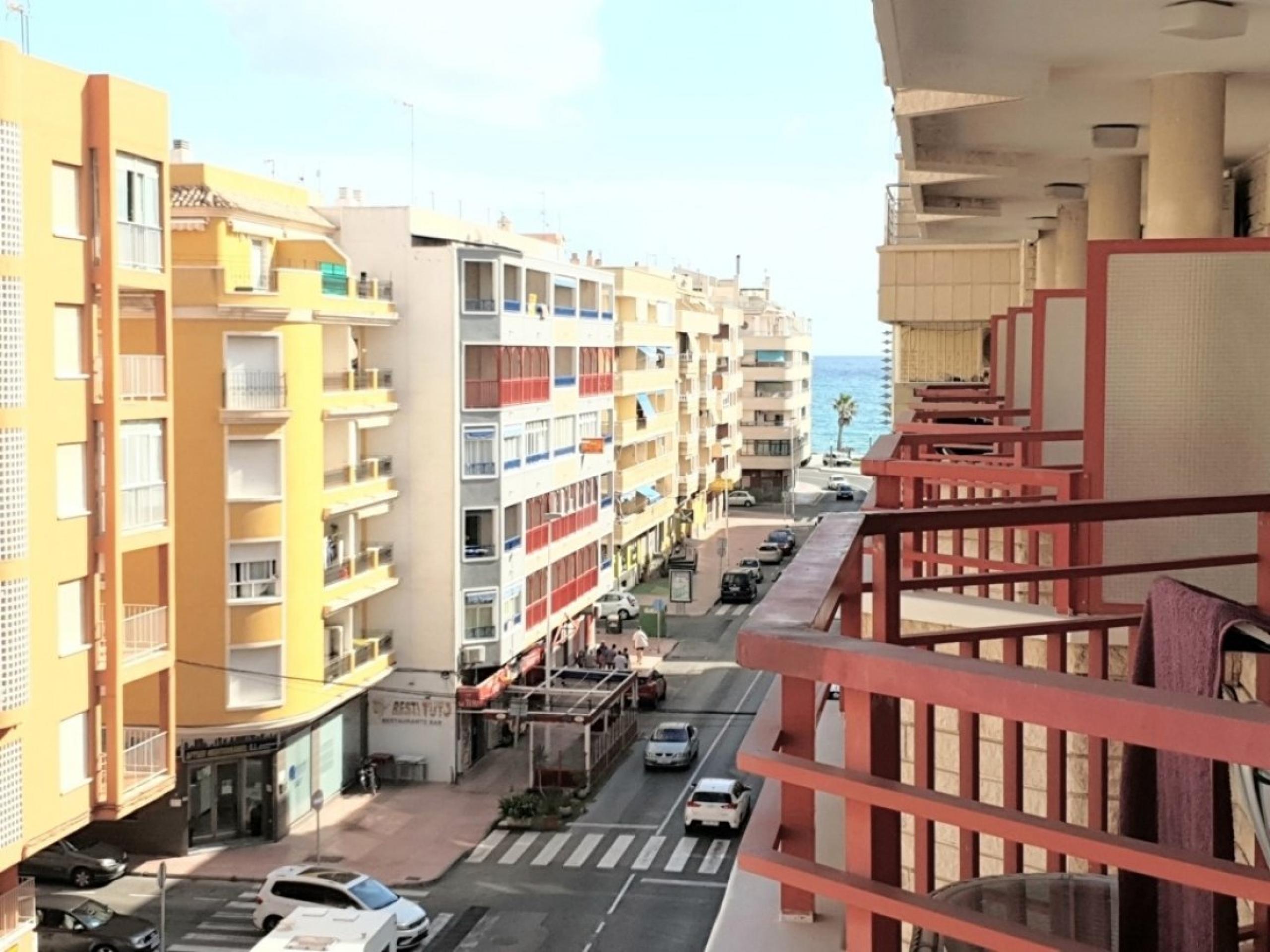 Appartement à côté de la plage de Cura, Piscine communautaire