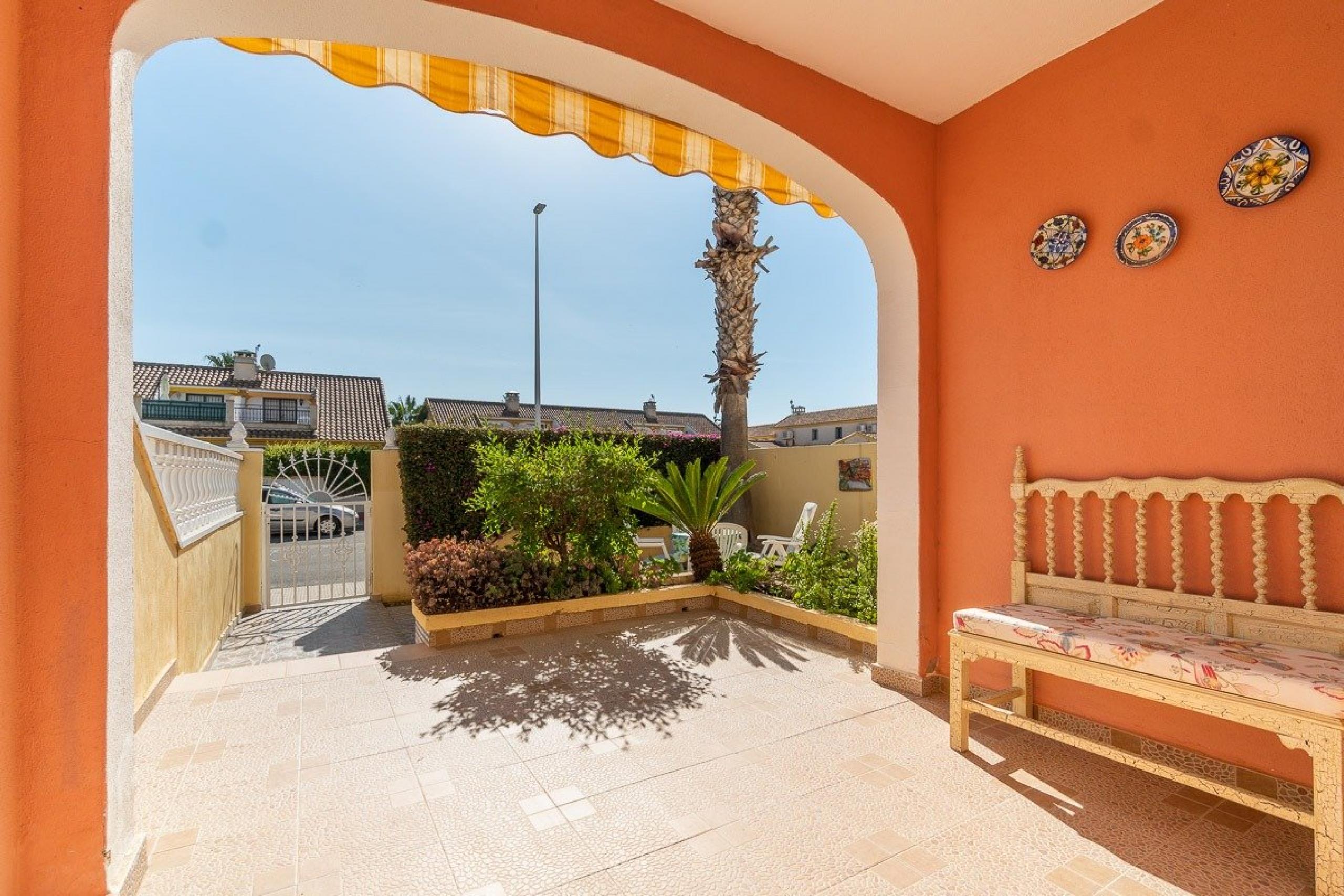 Bungalow au rez-de-chaussée en Zenia