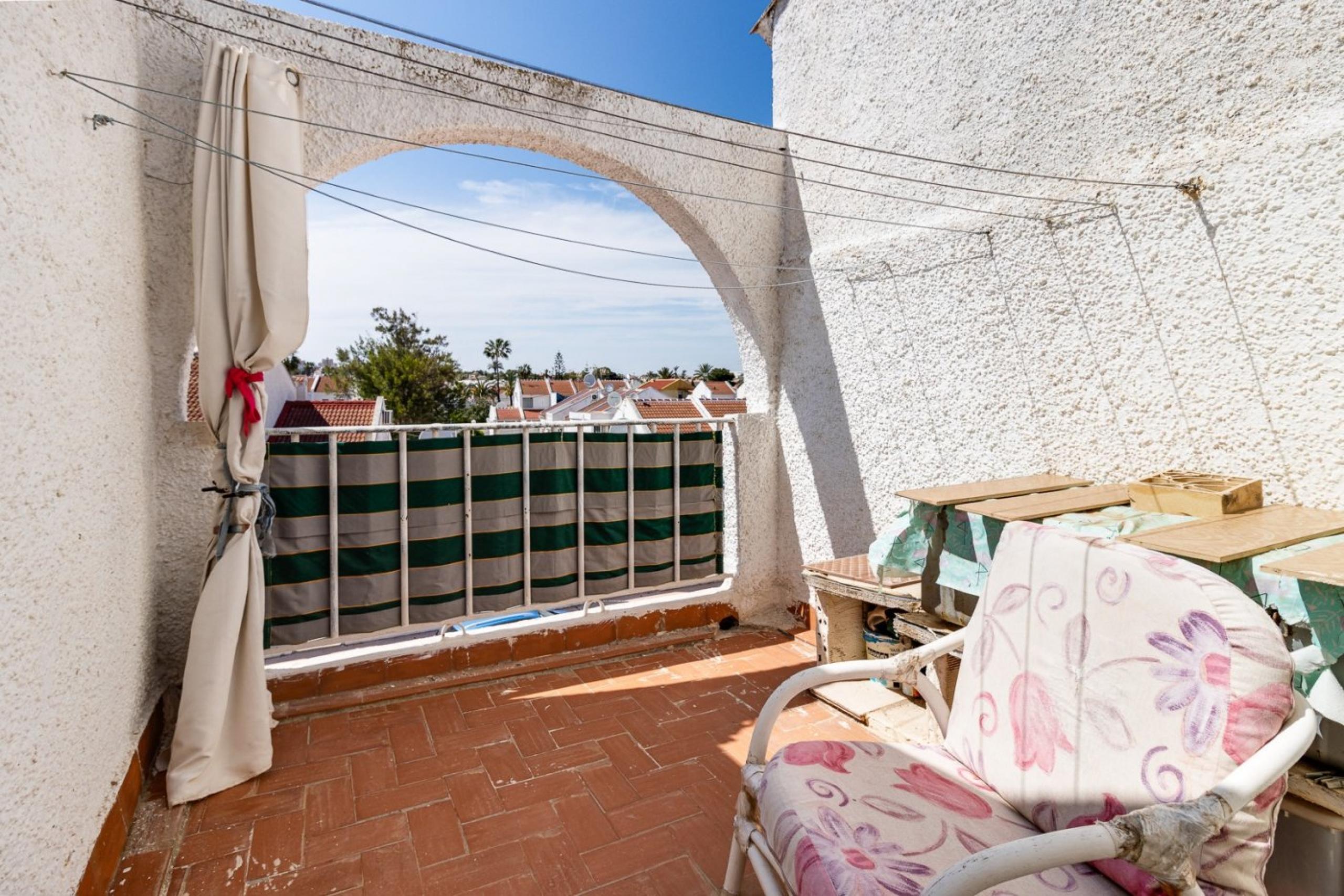 Maison de 3 chambres Fantóstic avec seulement 400m de la plage de Los Crazy, Calas Blanc, Torrevieja