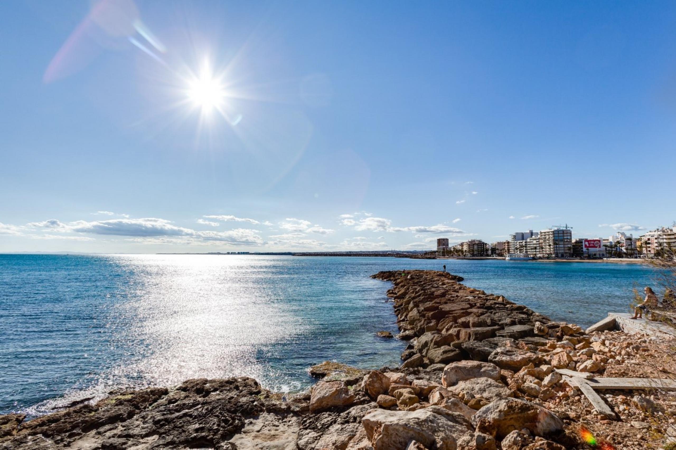 Maison de 3 chambres Fantóstic avec seulement 400m de la plage de Los Crazy, Calas Blanc, Torrevieja