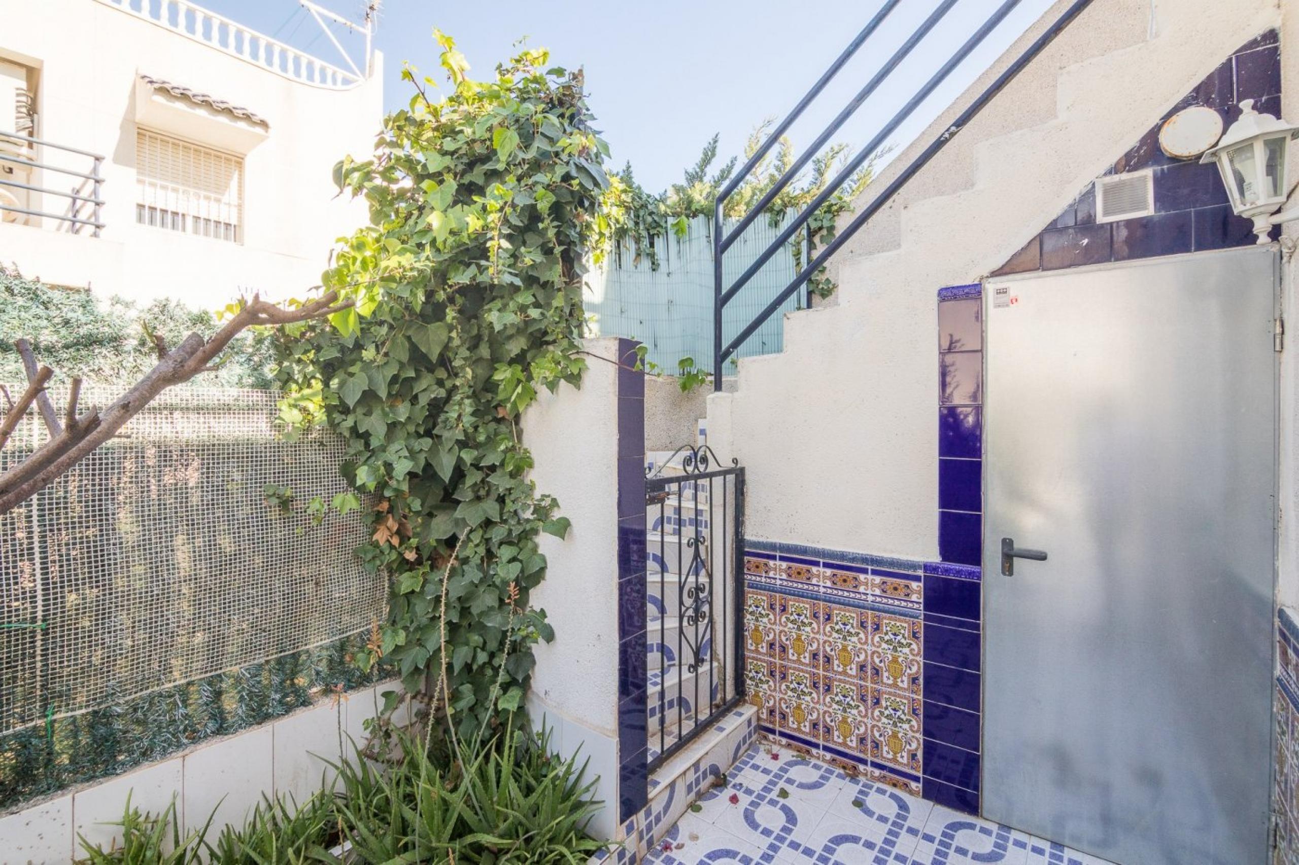 Bungalow avec solarium et jardin