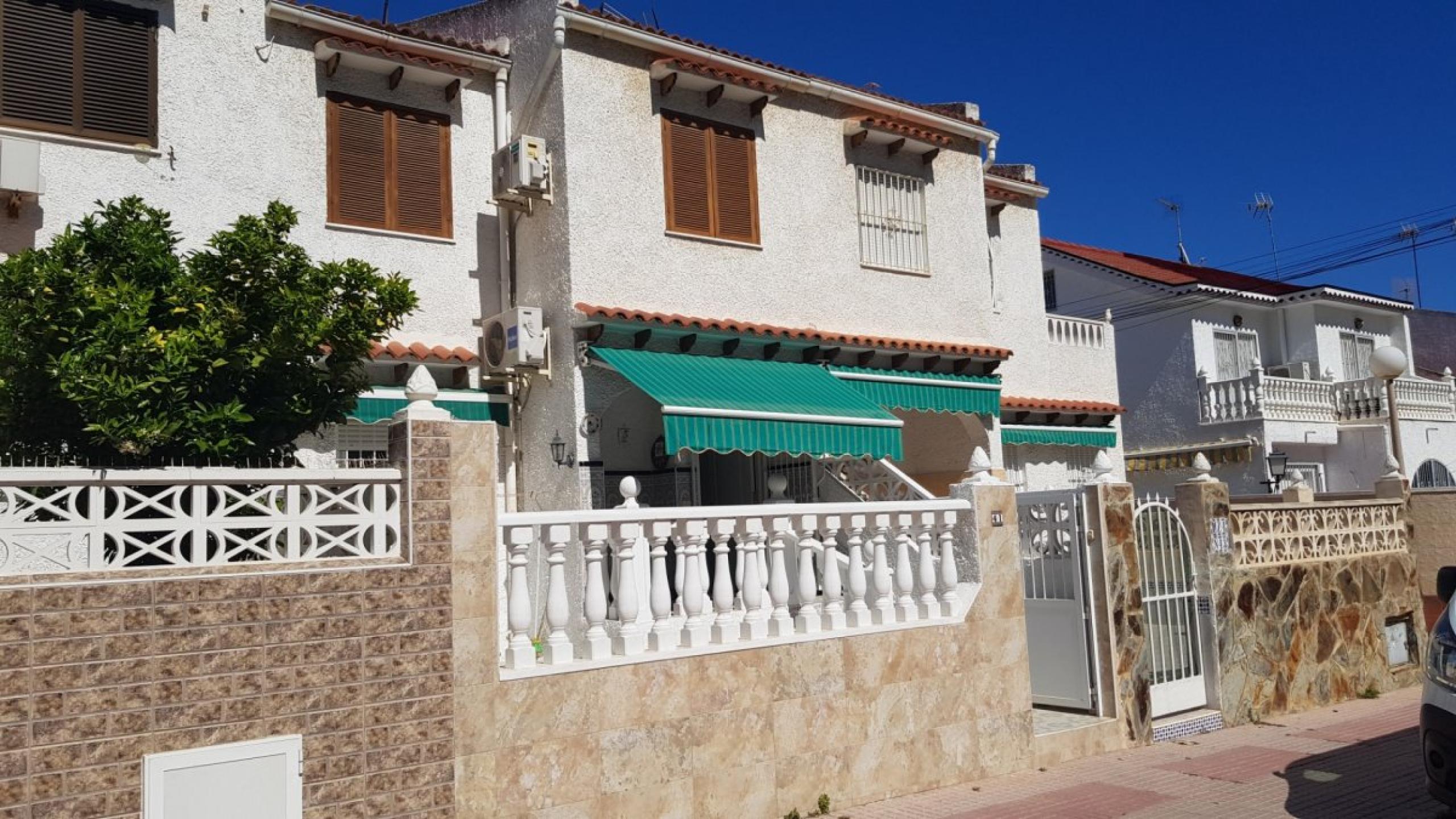 Duplex Townhouse Bungalow Calas Blanc Torrevieja