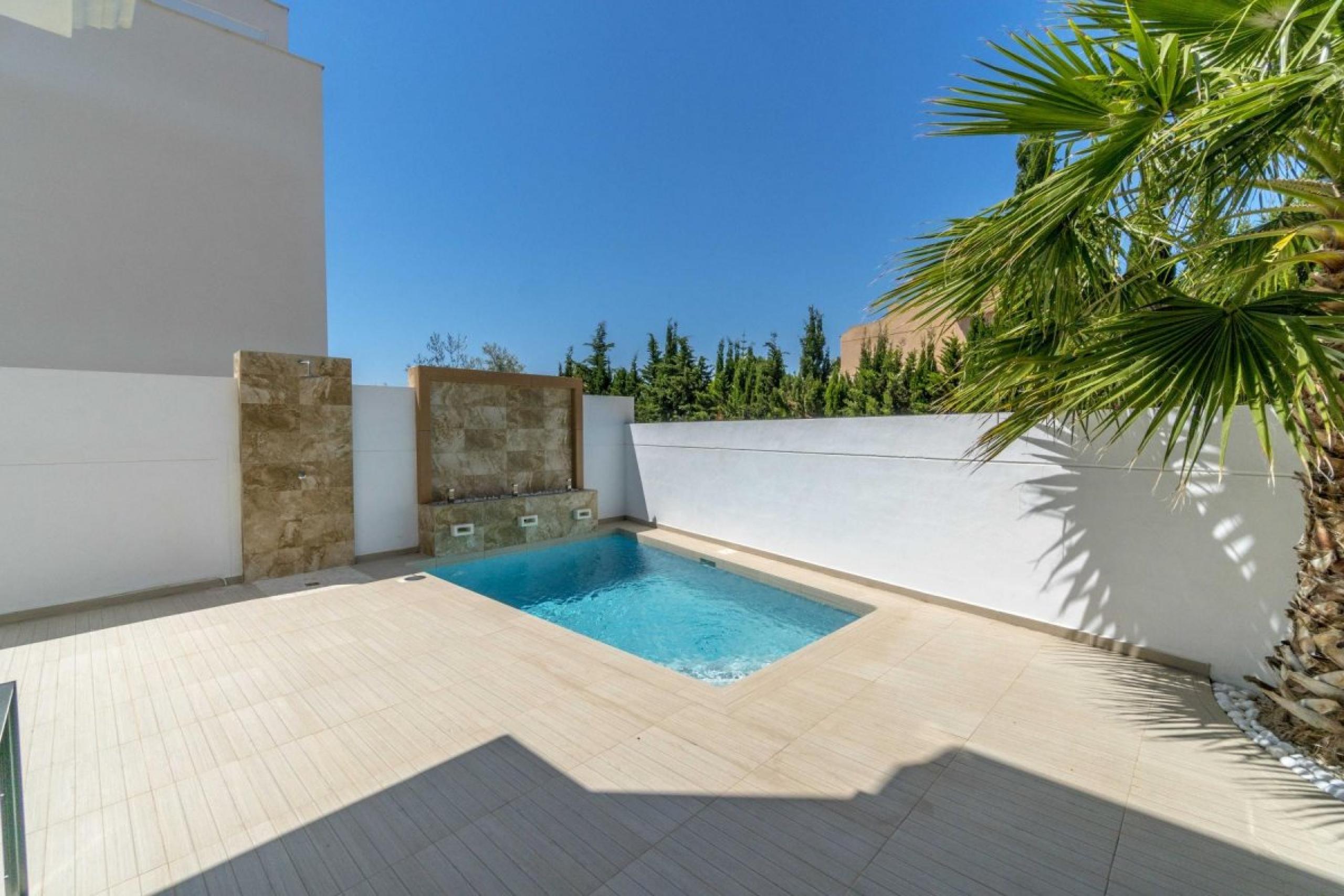 Quesada City, villa appariée impeccable avec piscine privée