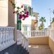 Villa détachée avec vue sur la mer et à moins de 300 mètres de Cala del Moro, Torrevieja.